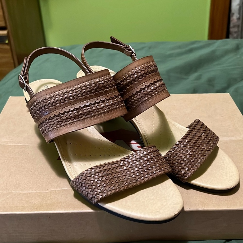 Croft and Barrow heels